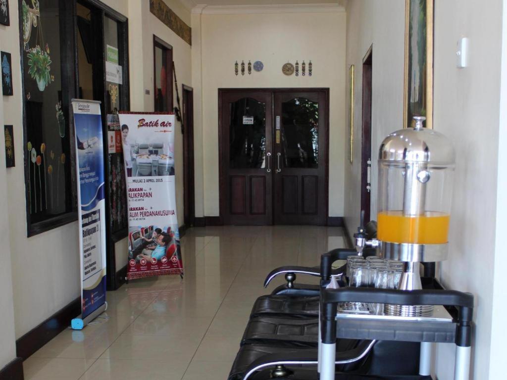Hotel Dynasty Tarakan Exterior photo